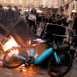 Manif Cortège Queer Rad' et Anti-Violence Policère Nahel 